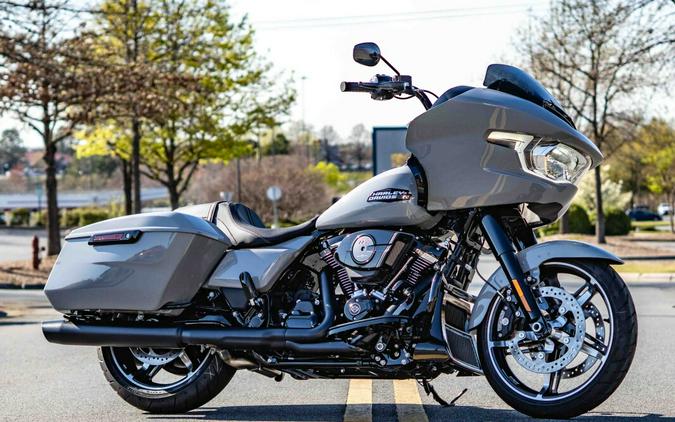 FLTRX 2025 Road Glide™
