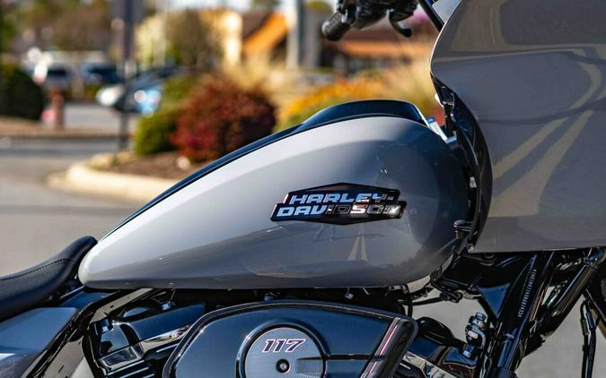 FLTRX 2025 Road Glide™