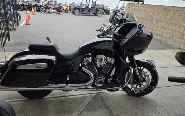 2026 Indian Motorcycle® Challenger® Limited Crimson