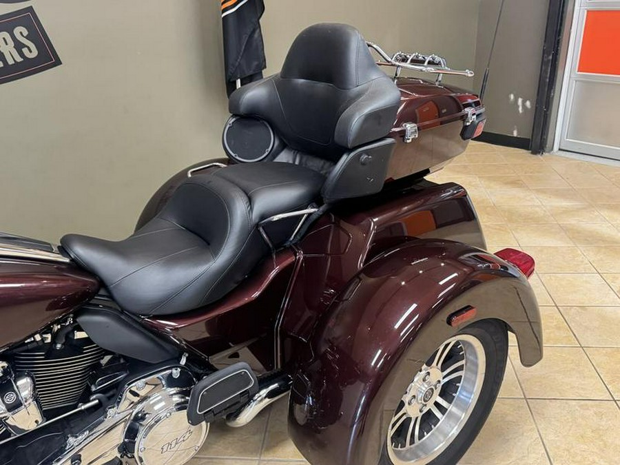 2019 Harley-Davidson® FLHTCUTG - Tri Glide® Ultra