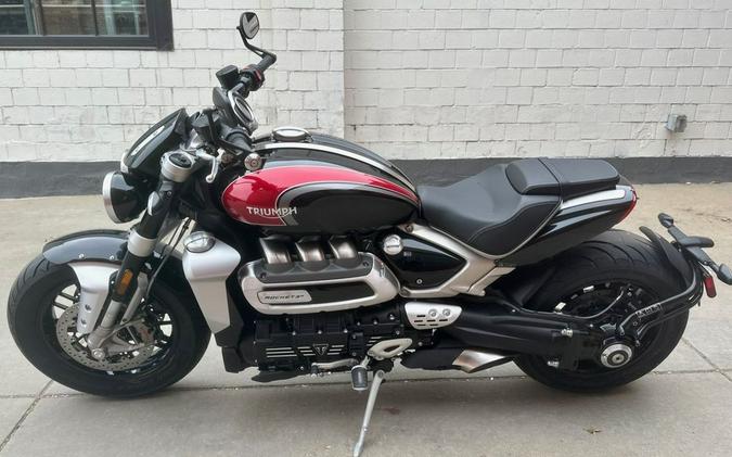 2024 Triumph Rocket 3 R Sapphire Black/Carnival Red/Silver Ice