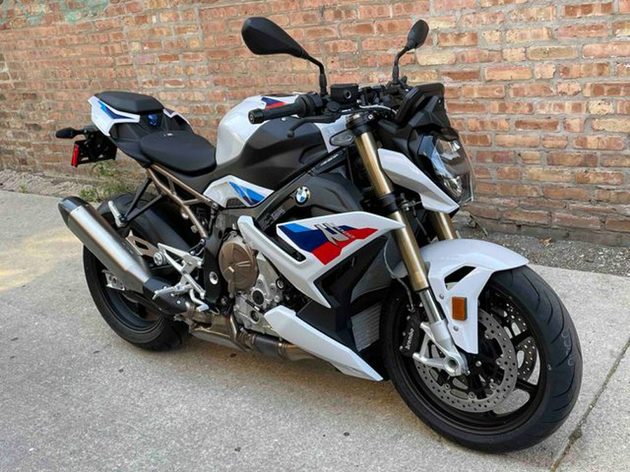 2024 BMW S 1000 R