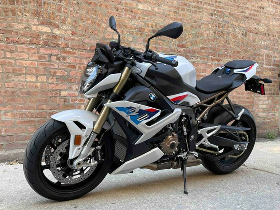 2024 BMW S 1000 R