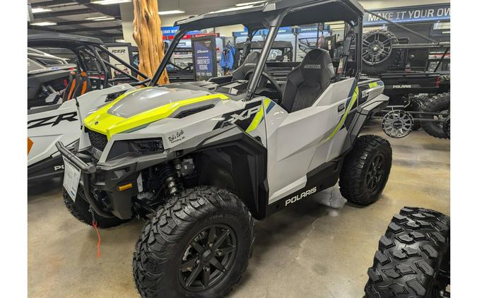 2024 Polaris Industries GENERAL® XP 1000 Sport- Ghost Gray