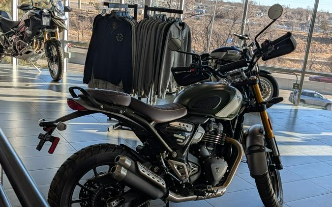2025 Triumph Scrambler 400 X