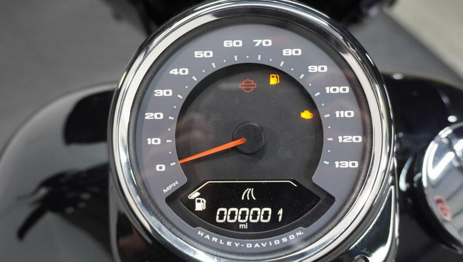 2026 Harley-Davidson® FLHC - Heritage Classic