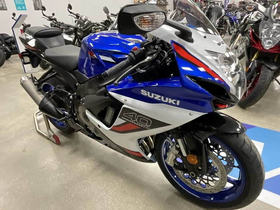 2026 Suzuki GSX-R600ZM6