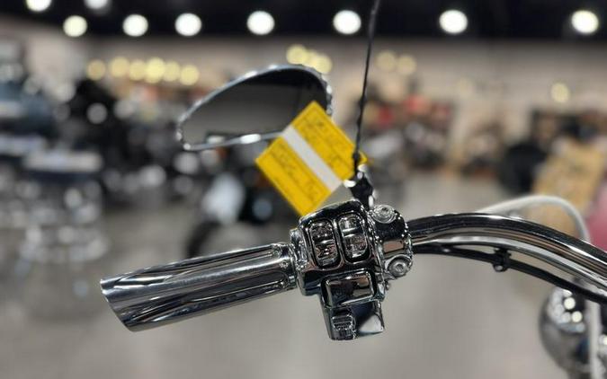 2016 Harley-Davidson® FLSTN - Softail® Deluxe