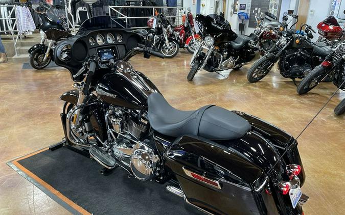 2023 Harley-Davidson FLHX - Street Glide