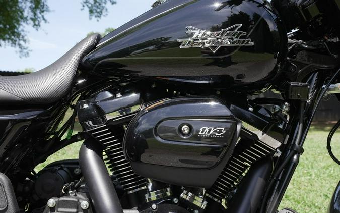 2024 Harley-Davidson® FLRT - Freewheeler®