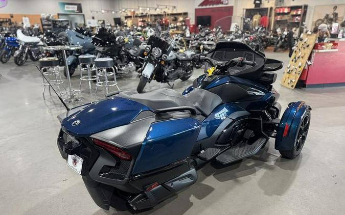 2021 Can-Am® Spyder® F3-T SE6