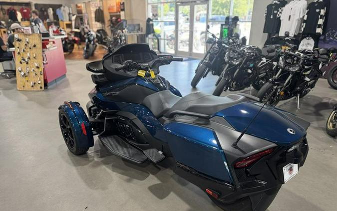 2021 Can-Am® Spyder® F3-T SE6
