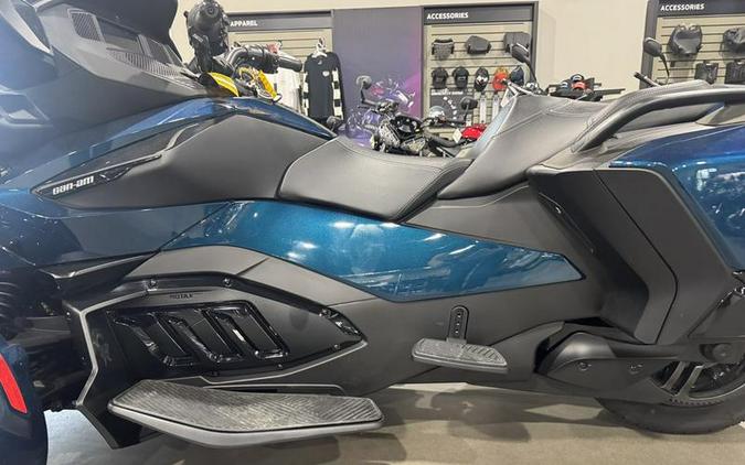 2021 Can-Am® Spyder® F3-T SE6