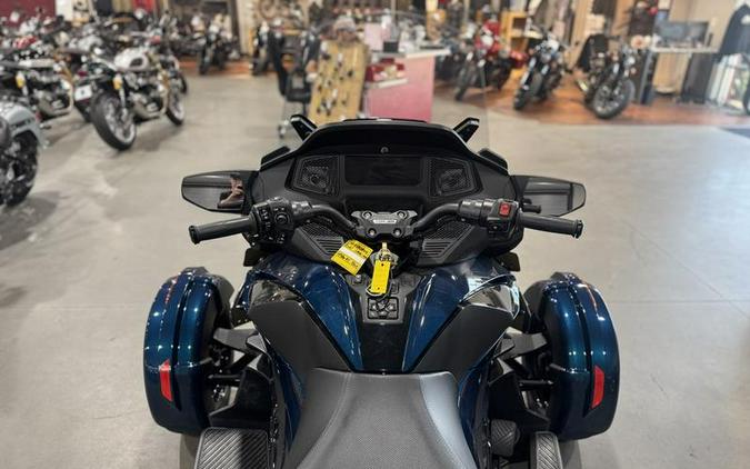 2021 Can-Am® Spyder® F3-T SE6