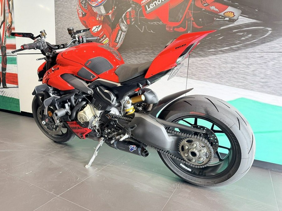 2025 Ducati Streetfighter V4 Ducati Red V4 S Ducati Red