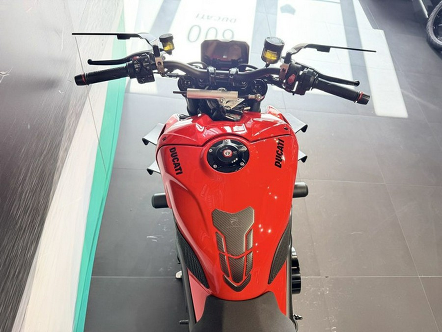 2025 Ducati Streetfighter V4 Ducati Red V4 S Ducati Red