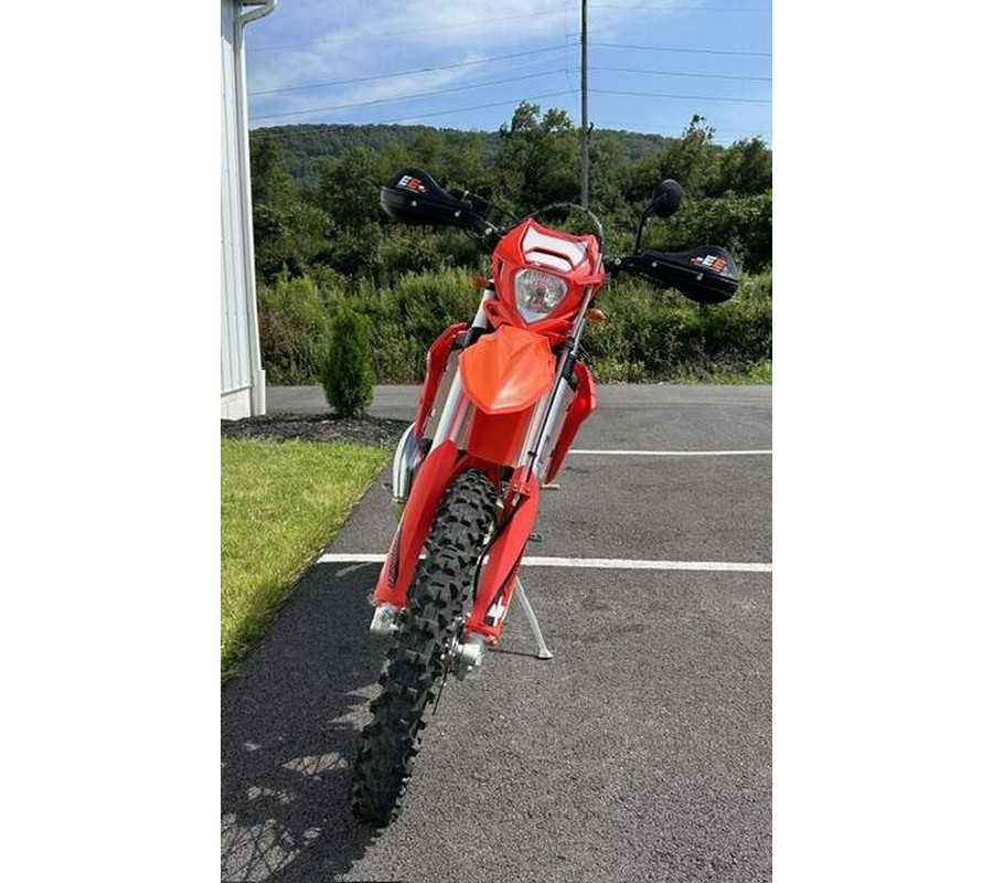 2024 Beta 300 X-Trainer