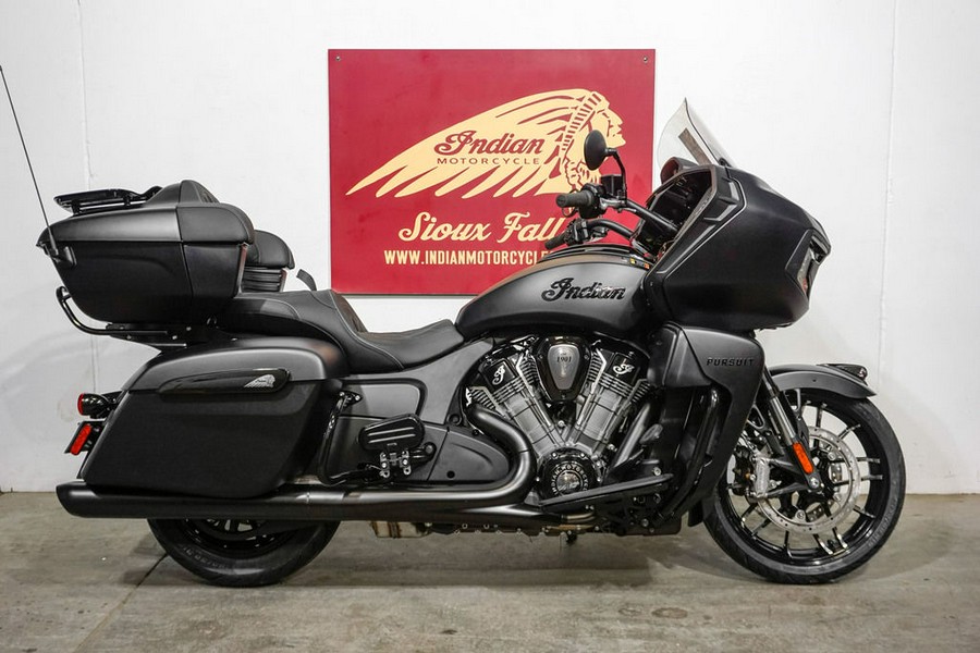 2024 Indian Motorcycle® Pursuit® Dark Horse® Black Smoke