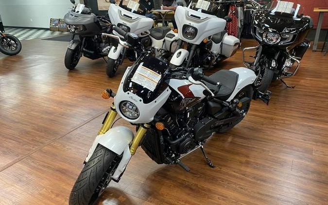 2025 Indian Motorcycle® 101 Scout® Ghost White Metallic with Graphics