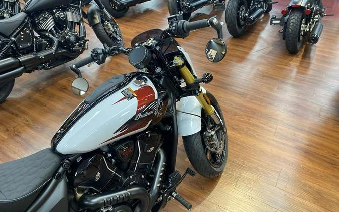 2025 Indian Motorcycle® 101 Scout® Ghost White Metallic with Graphics