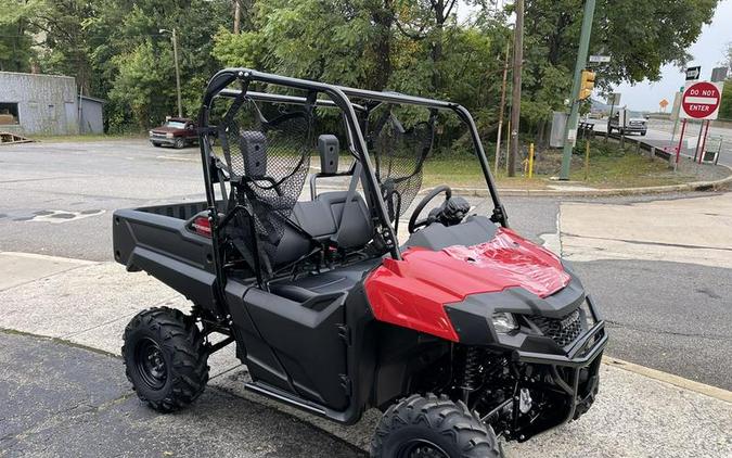 2025 Honda® Pioneer 700