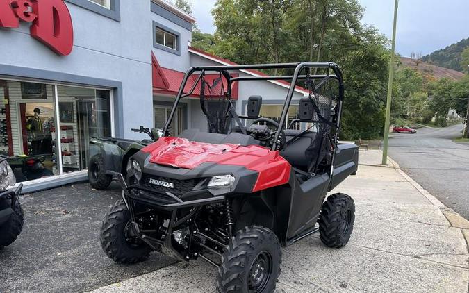 2025 Honda® Pioneer 700