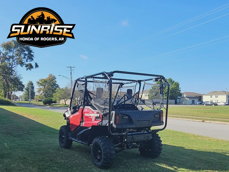 2025 Honda PIONEER 1000-5 DELUXE