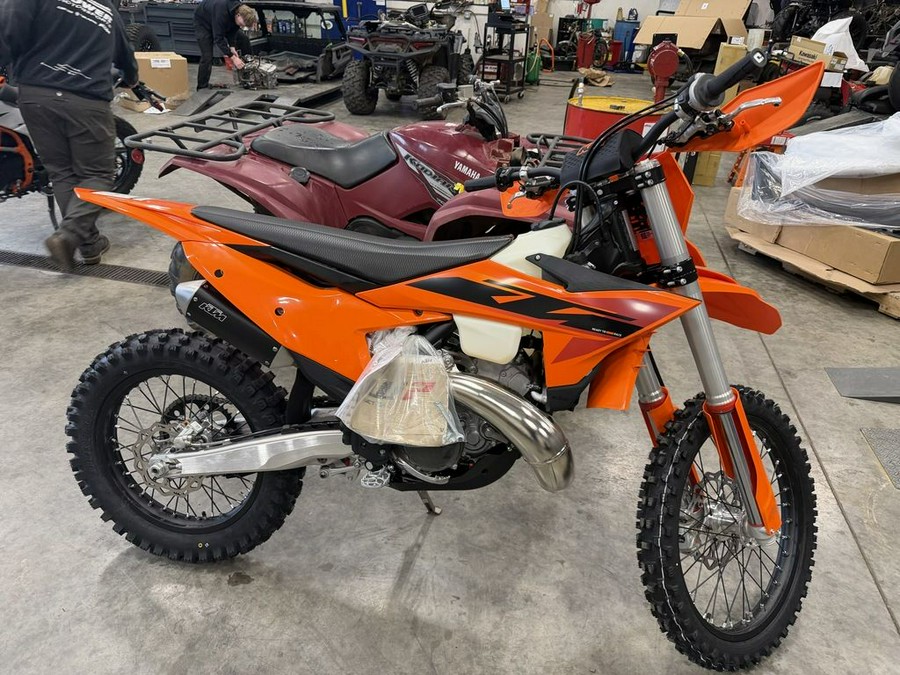 2025 KTM 300 XC