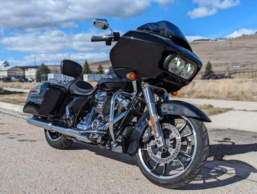 2022 Harley-Davidson Road Glide Black