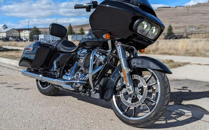 2022 Harley-Davidson Road Glide Black