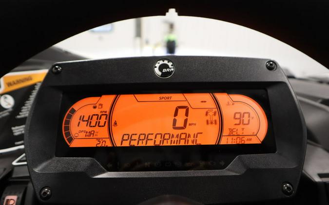 2025 Can-Am® Maverick X3 X rc Turbo RR 64