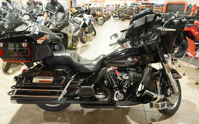 2012 Harley-Davidson® ELECTRA GLIDE ULTRA
