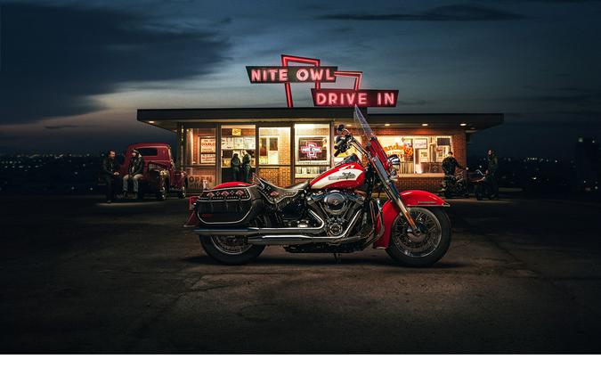 2024 Harley-Davidson Hydra-Glide Revival