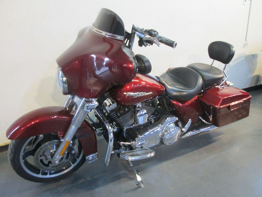 2009 Harley-Davidson® FLHX - Street Glide®