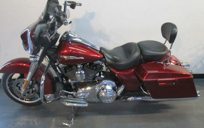 2009 Harley-Davidson® FLHX - Street Glide®