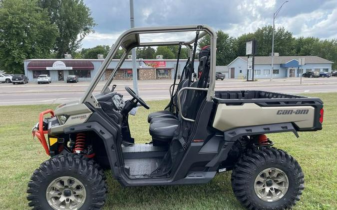 2023 Can-Am® Defender X mr HD10