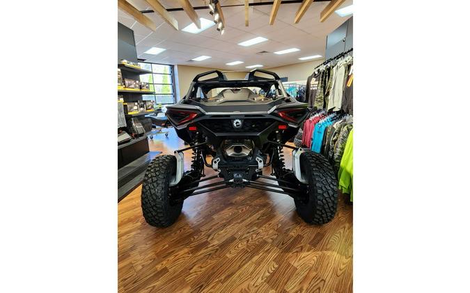 2024 Can-Am Maverick R X rs with Smart-Shox 999T DCT