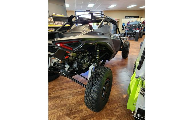 2024 Can-Am Maverick R X rs with Smart-Shox 999T DCT