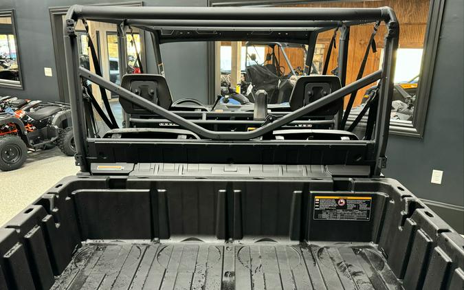 2025 Can-Am Defender MAX DPS HD7