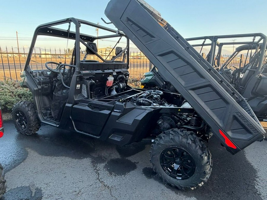 2025 Can-Am® Defender PRO DPS HD10