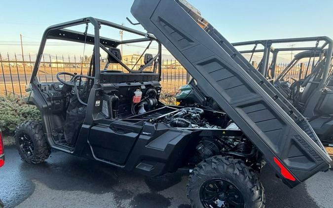 2025 Can-Am® Defender PRO DPS HD10