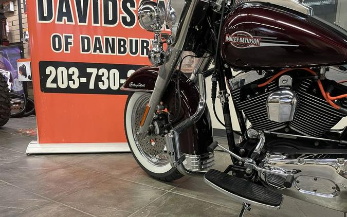 2005 Harley-Davidson® FLSTC - Heritage Softail® Classic
