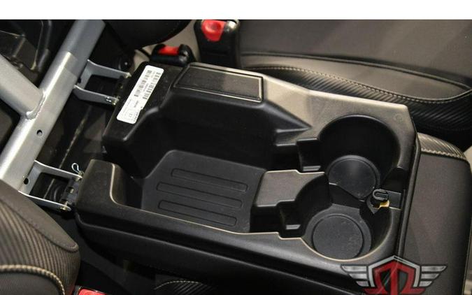 2024 Can-Am Defender MAX X mr with Half-Doors HD10