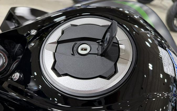 2026 Kawasaki Z1100 SE ABS