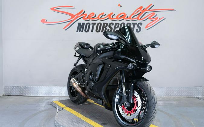 2018 Yamaha YZF-R1