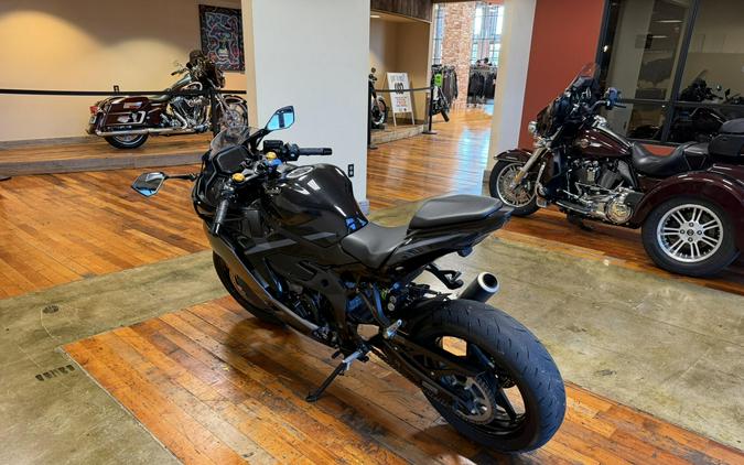 Used 2026 Ninja ZX-4R ABS Sport Motorcycle For Sale Near Memphis, TN