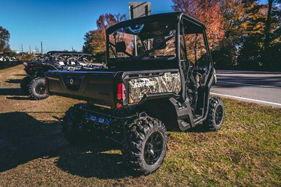 2024 Can-Am Defender XT HD10