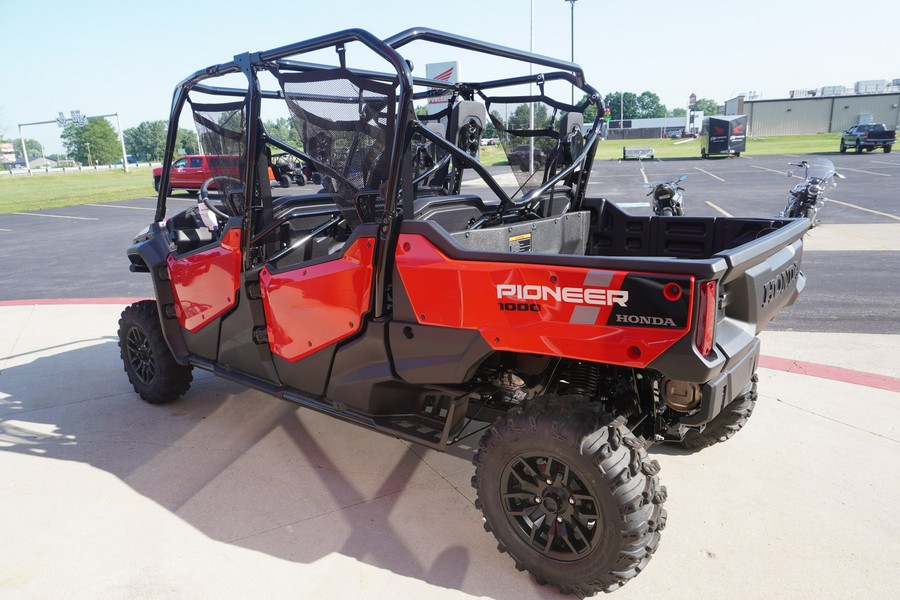 2024 Honda PIONEER 1000-6 DELUXE CREW