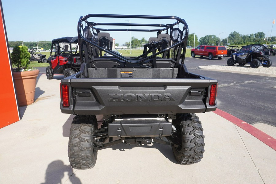 2024 Honda PIONEER 1000-6 DELUXE CREW