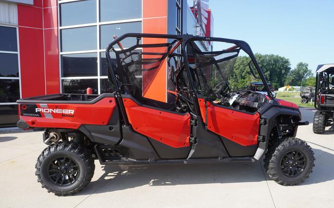 2024 Honda PIONEER 1000-6 DELUXE CREW